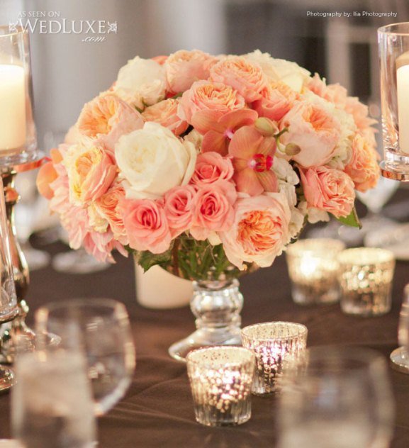 Vinatge chic style wedding reception centerpiece