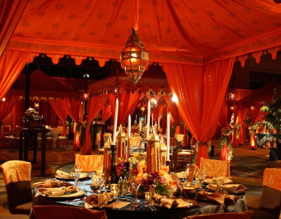 Moroccan themed Wedding reception tablescape
