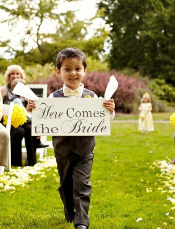 Here Comes The Bride Sign For Ring Bearer_Garden weddings