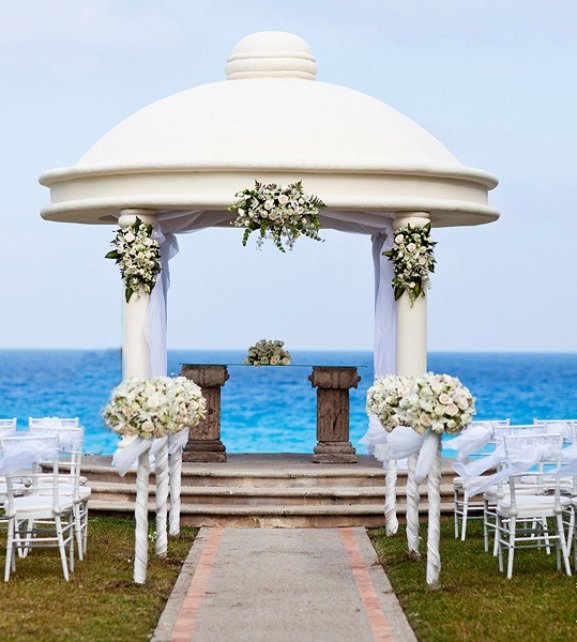 Caribbean Island Wedding Venues Cancun Luxury Beach Wedding Ceremony Set up