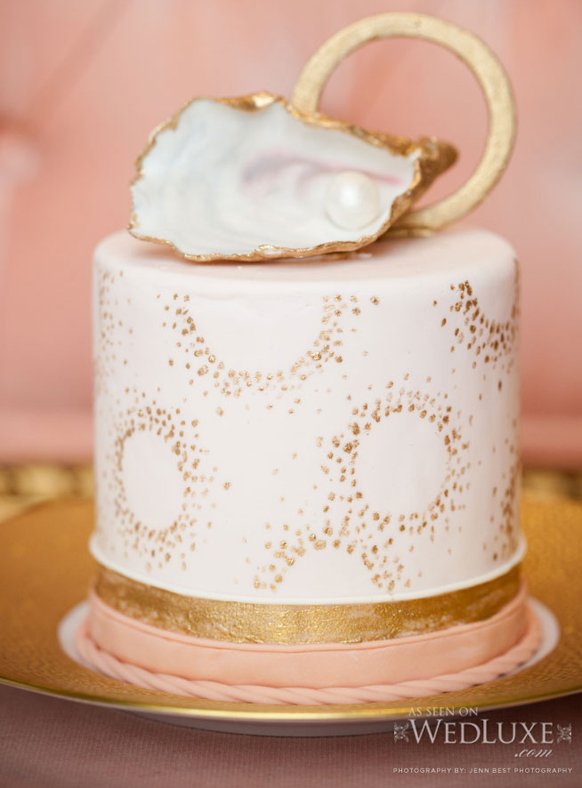 blush pink and gold mini wedding cake ideas.