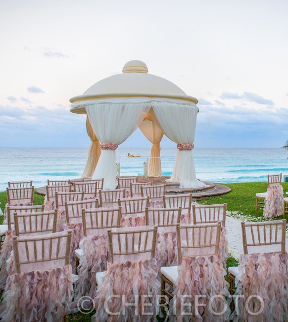 Luxury Destination Wedding Beach Ceremony Decorations By Weddings Romantique