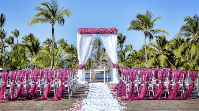 Glamorous Caribbean Wedding ceremony decorations By Weddings Romantique