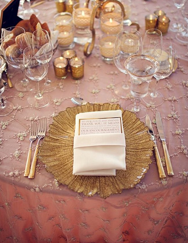 Elegant Gold leaf Wedding Chargers