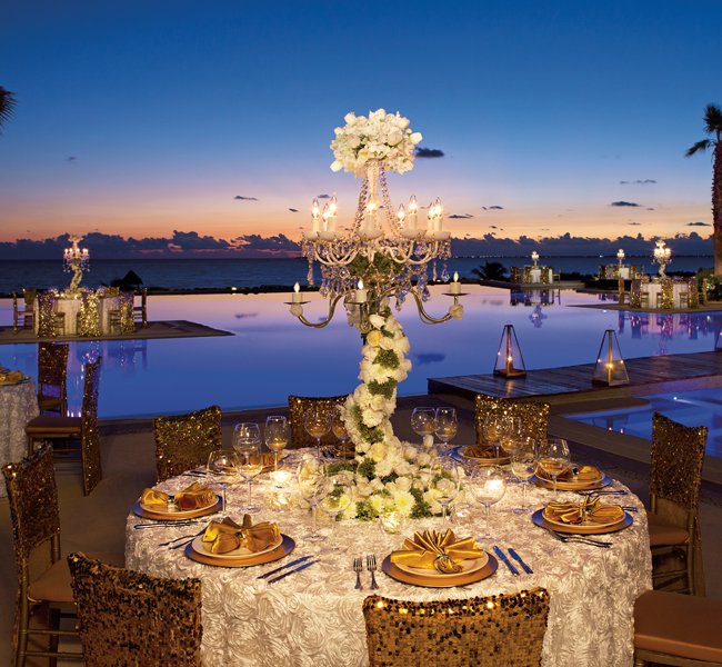 glamorous Caribbean pool wedding reception