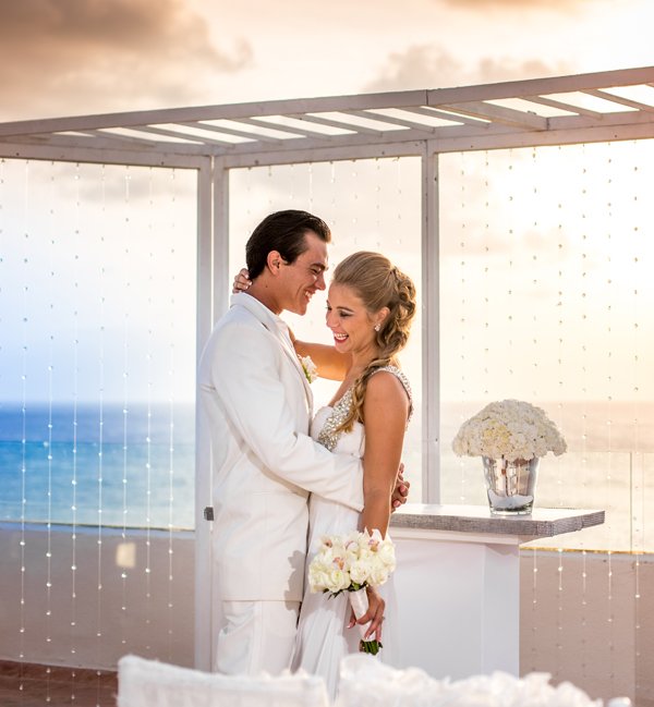 Elegant Cozumel Ocean Front Ceremony Decorations