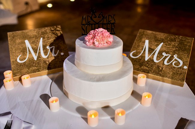 2017 Stlylish Moon Palace Terrace Reception Cake Wedding By Weddings Romantique