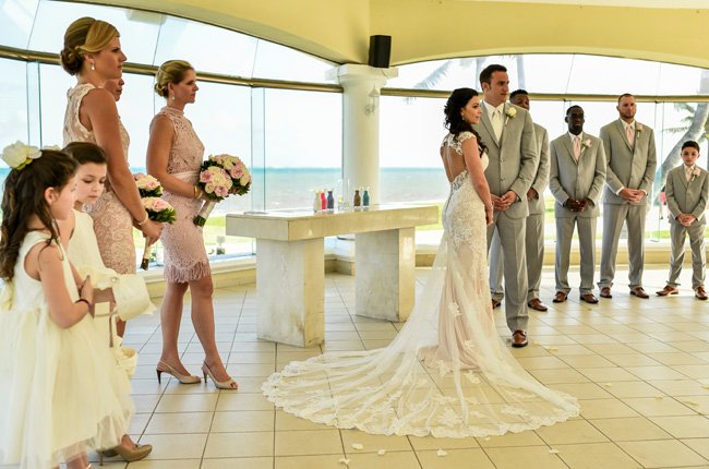 2017 Stlylish Moon Palace Wedding Tucan Gazebo Ceremony By Weddings Romantique