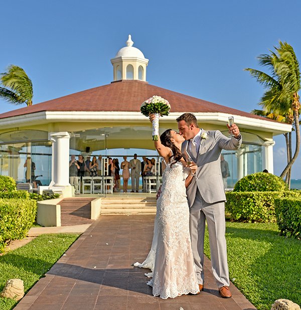Caribbean & Mexico Wedding Planning Tips