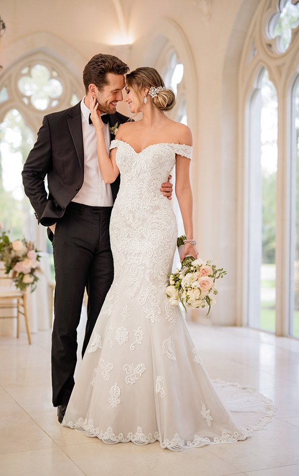 2018 Vintage Glamour Wedding Dress_by Stella York Bridal Gowns StellaYork_6496_01-1