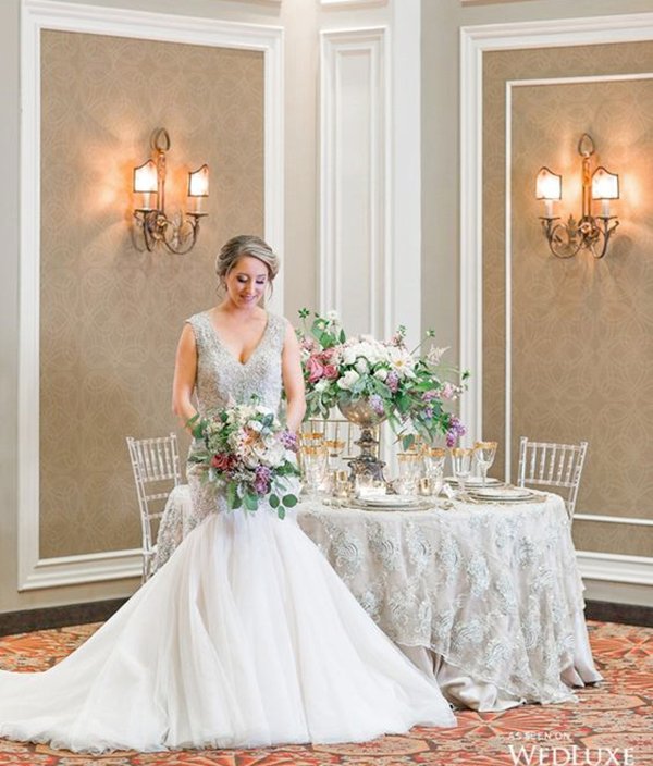 2018 Vintage Glamour Wedding Theme Ideas- image courtesy of Wedluxe Blog