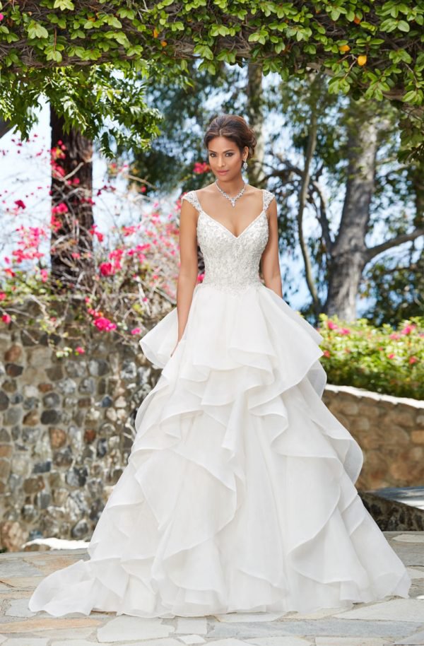 2019 Spring Wedding Ideas_ Kitty Chen wedding-dress ELOISE-K1737-1-