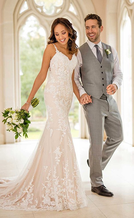 2020 Spring-Wedding-Theme Dresses -Stella-York-Bridal-Gown_6677-1